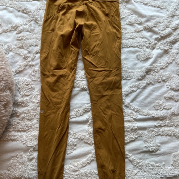 Lululemon fast and free high rise 28” leggings - Picture 3 of 6